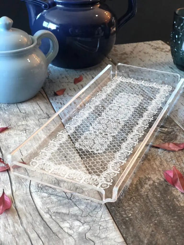 Dantel Desenli Kulpsuz Bar Tipi Tepsi - QueenBeeIstanbul