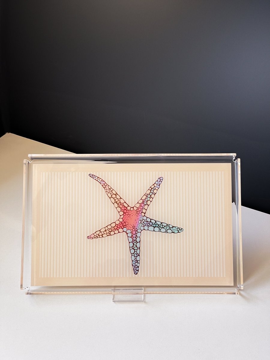 Kokoş Balık Deniz Yıldızı Desenli Pleksi Servis ve Sunum Tepsisi 35x22cm - QueenBeeIstanbul