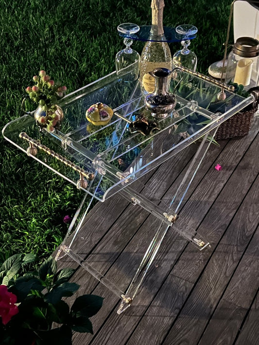 Pirinç Aksesuarlı Şeffaf Katlanabilir Servis Tepsili Sehpa - QueenBeeIstanbul