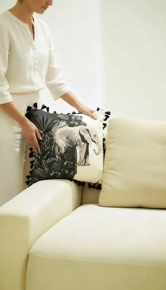 Safari Spirit – Elephant Dusk Kırlent Kılıfı - QueenBeeIstanbul