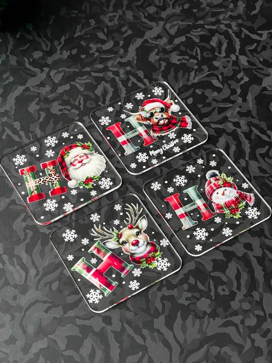 Yeni Yıl Yılbaşı Temalı 2'li Dekoratif Pleksi Tepsi ve 4'lü Bardak Altı Seti LOVE - QueenBeeIstanbul