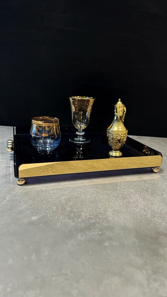 Black & Gold Tasarım Sunum Tepsisi - QueenBeeIstanbul