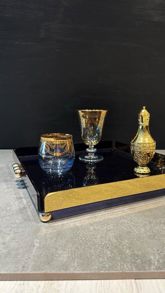 Black & Gold Tasarım Sunum Tepsisi - QueenBeeIstanbul
