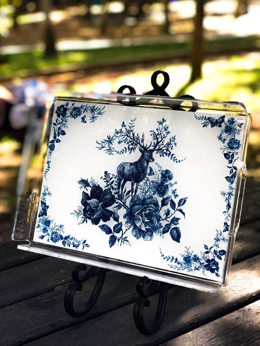 Bleu Figure Pleksi Tepsi - Geyik -