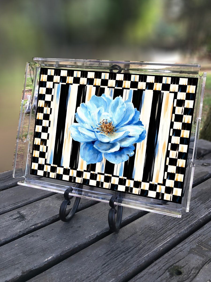 Checkered Flower Pattern Tray