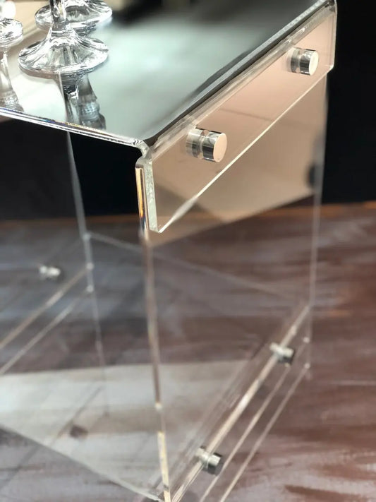 Dekoratif Akrilik Yan Sehpa - QueenBeeIstanbul