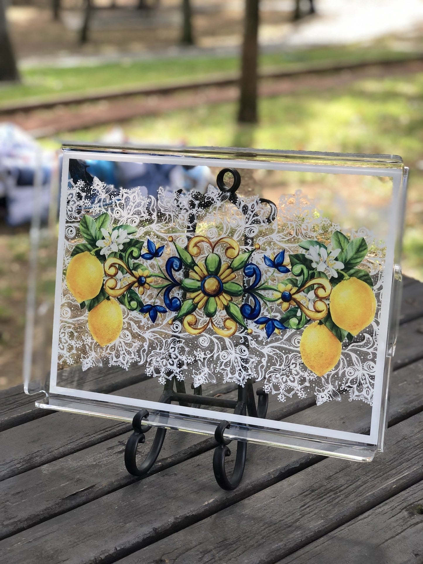 Limonlu Dantel Desenli Pleksi Tepsi