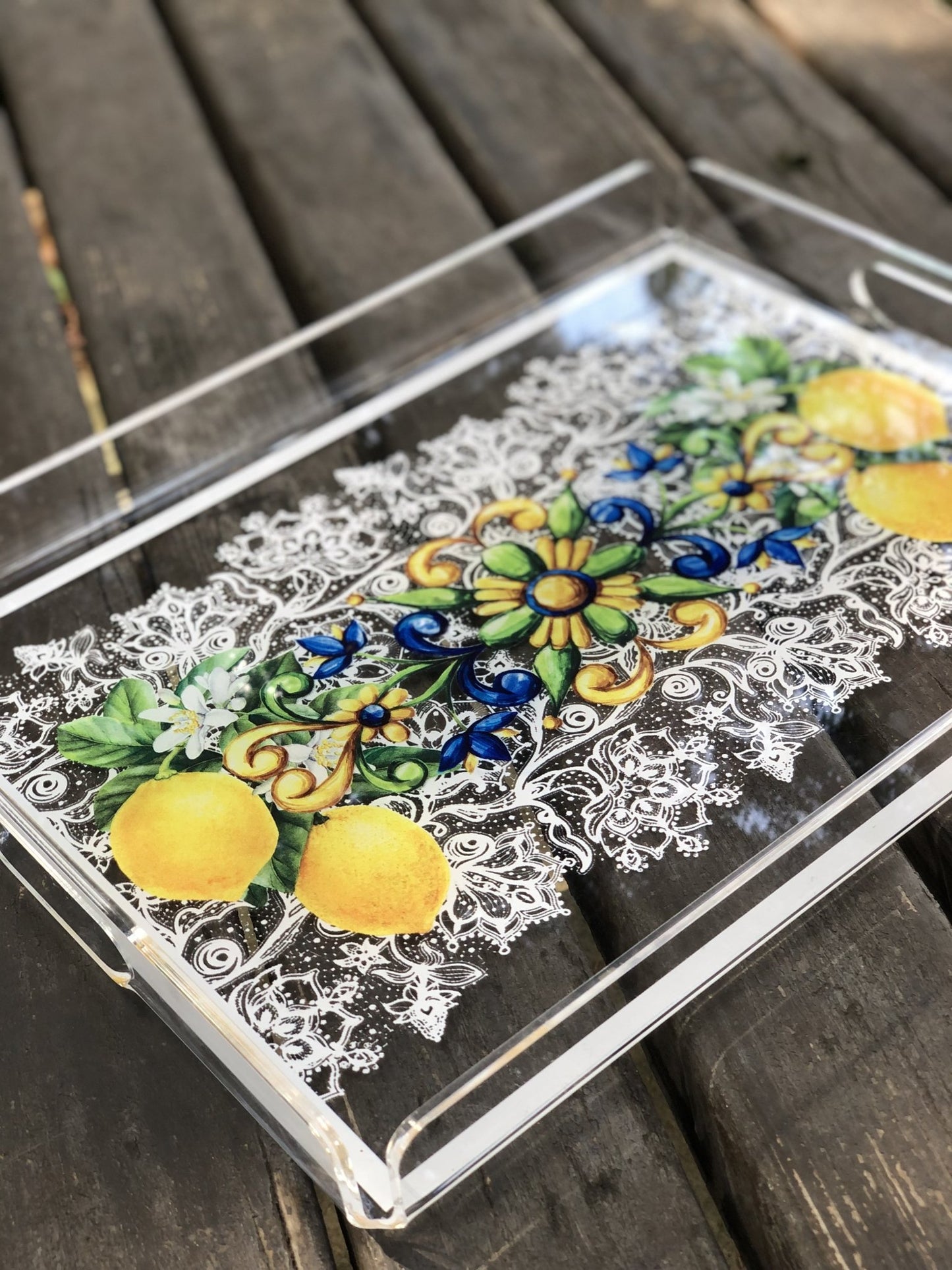 Limonlu Dantel Desenli Pleksi Tepsi