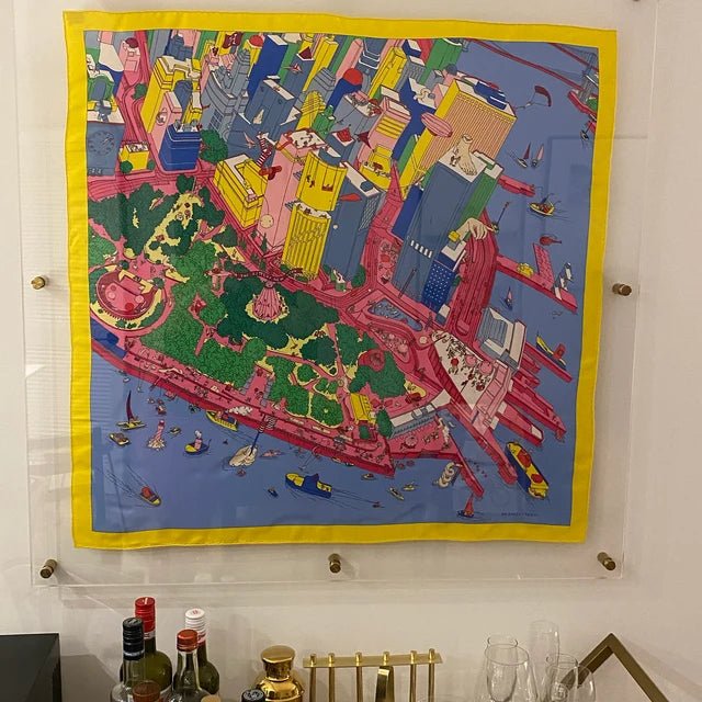 Akrilik Duvar Panoları - Eşarp Sergileme Çerçevesi - QueenBeeIstanbul